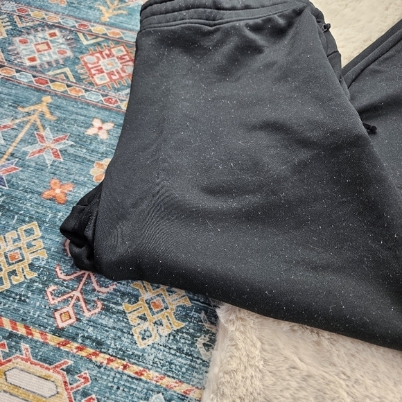 Under Armour Black Sweatpants XL - Picture 4 of 11